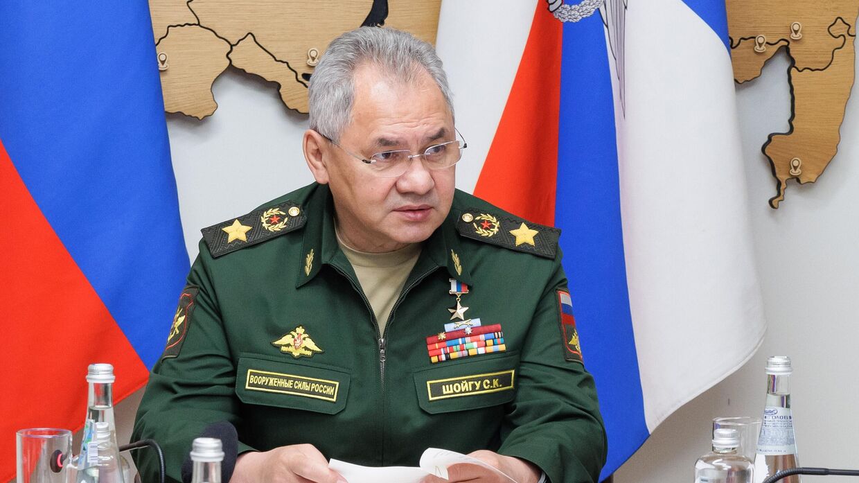 Министр обороны РФ С. Шойгу посетил завод им. В. П. Чкалова