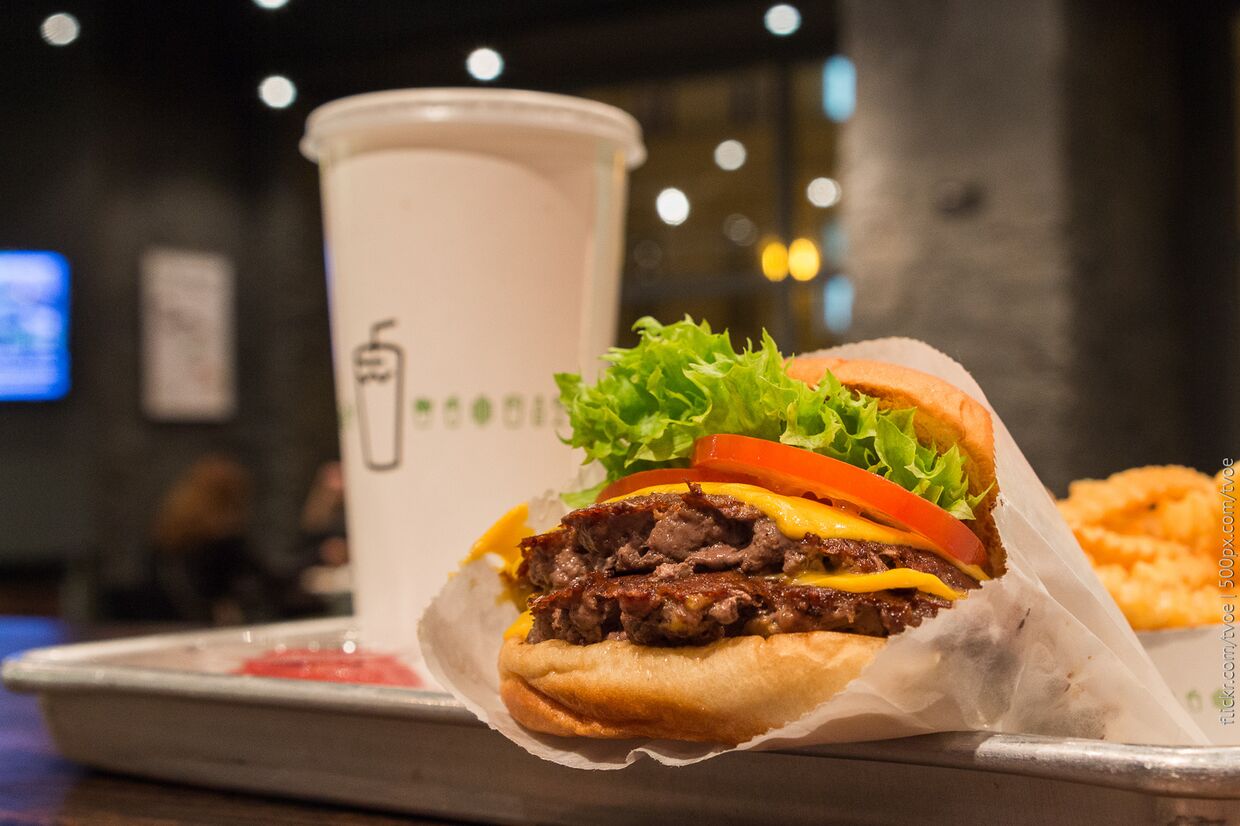 Ресторан Shake Shack в Москве