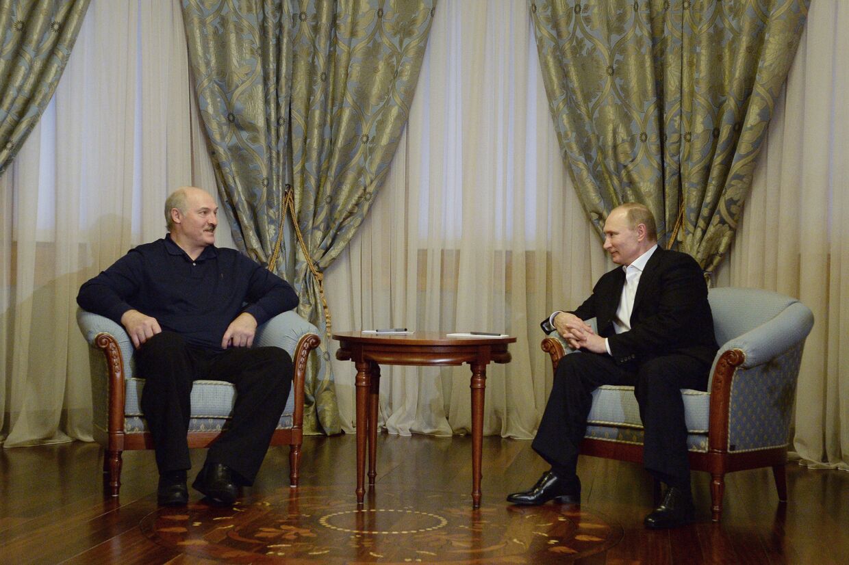 Неформальная встреча президента РФ В. Путина с президентом Белоруссии А. Лукашенко