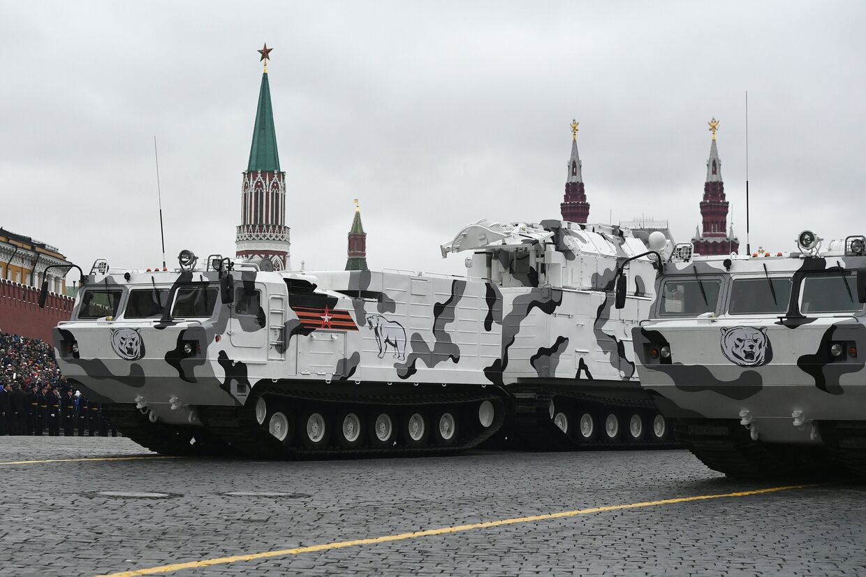 Военный парад, посвящённый 72-й годовщине Победы в ВОВ
