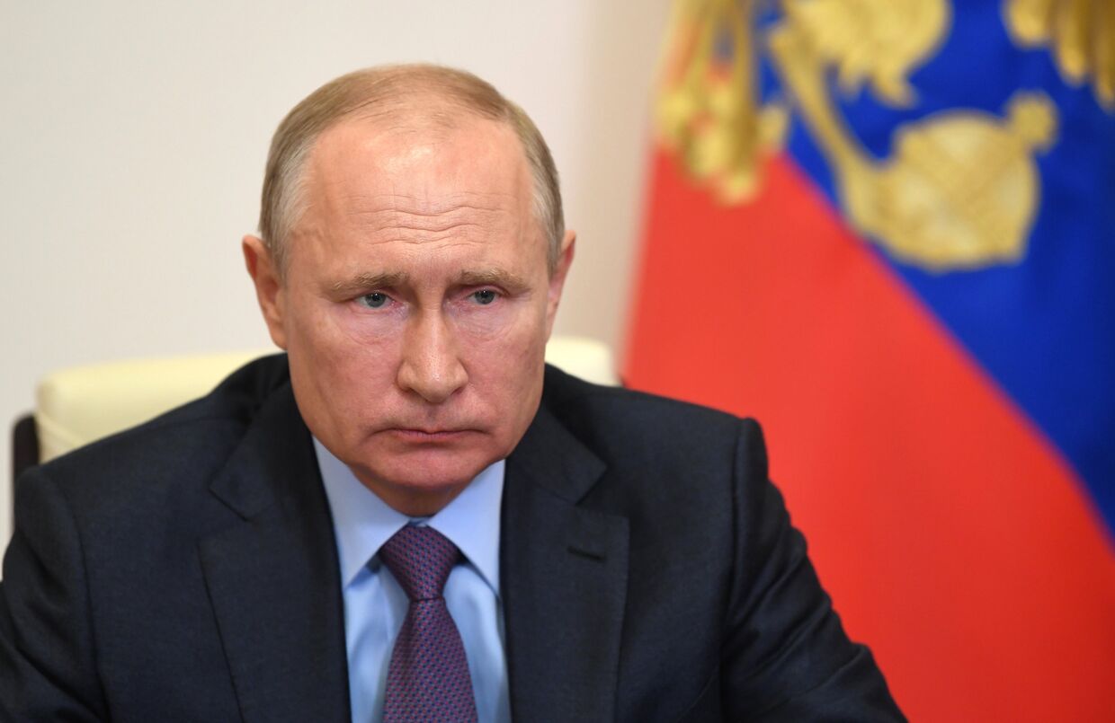 Президент РФ В. Путин провел совещание по вопросам поддержки авиационной промышленности и авиаперевозок