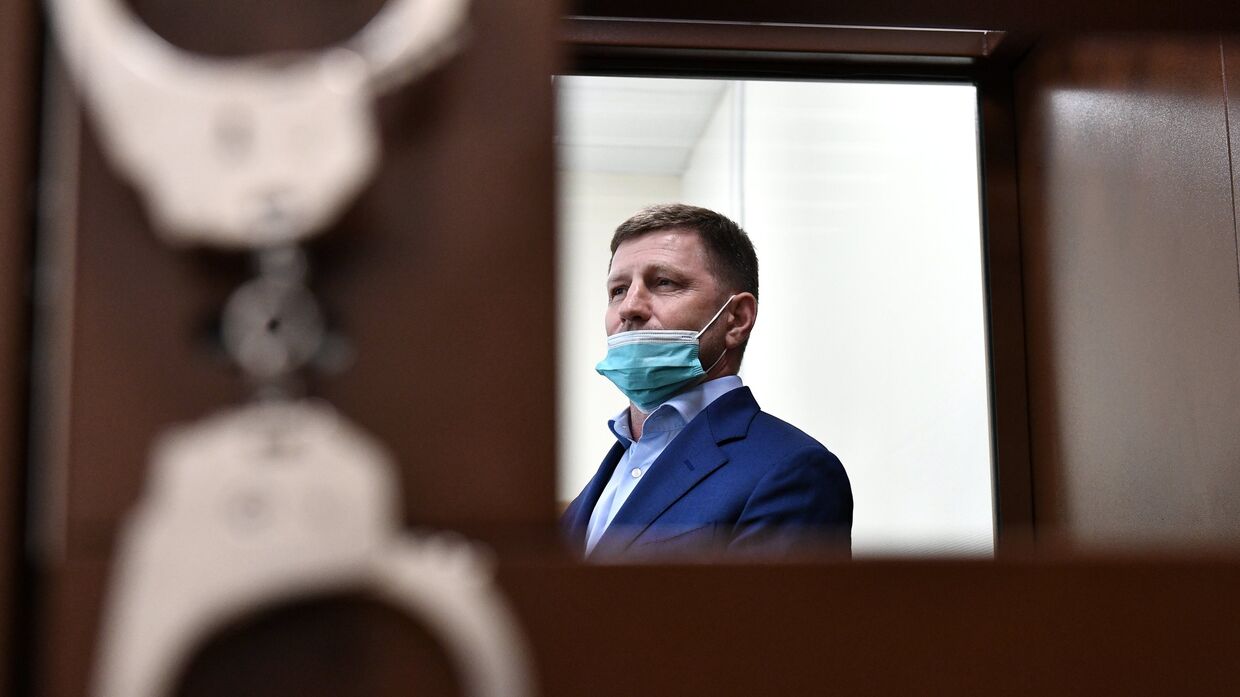 Избрание меры пресечения губернатору Хабаровского края С. Фургалу