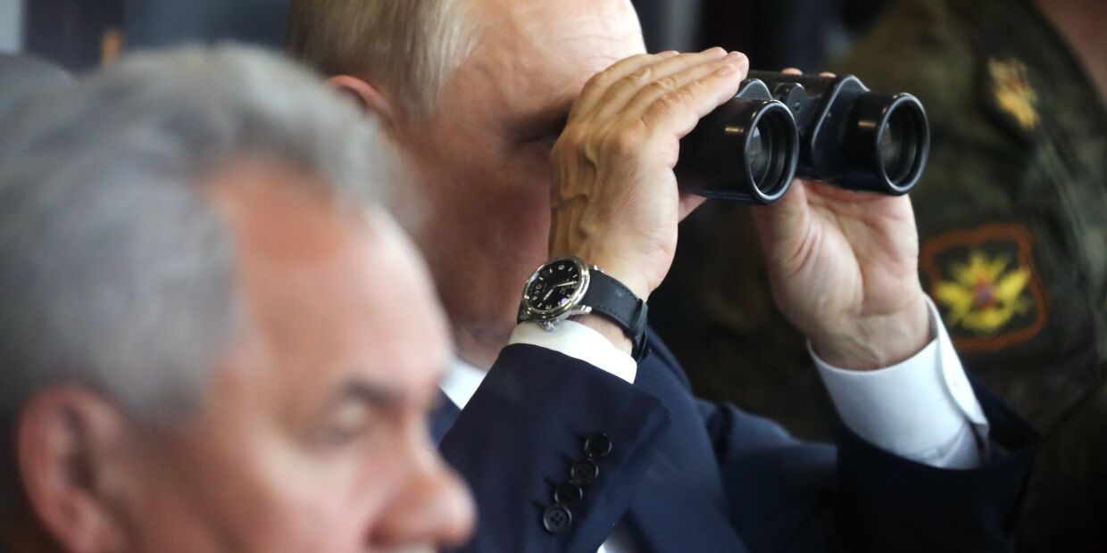 Президент РФ В. Путин посетил учения Запад -2021