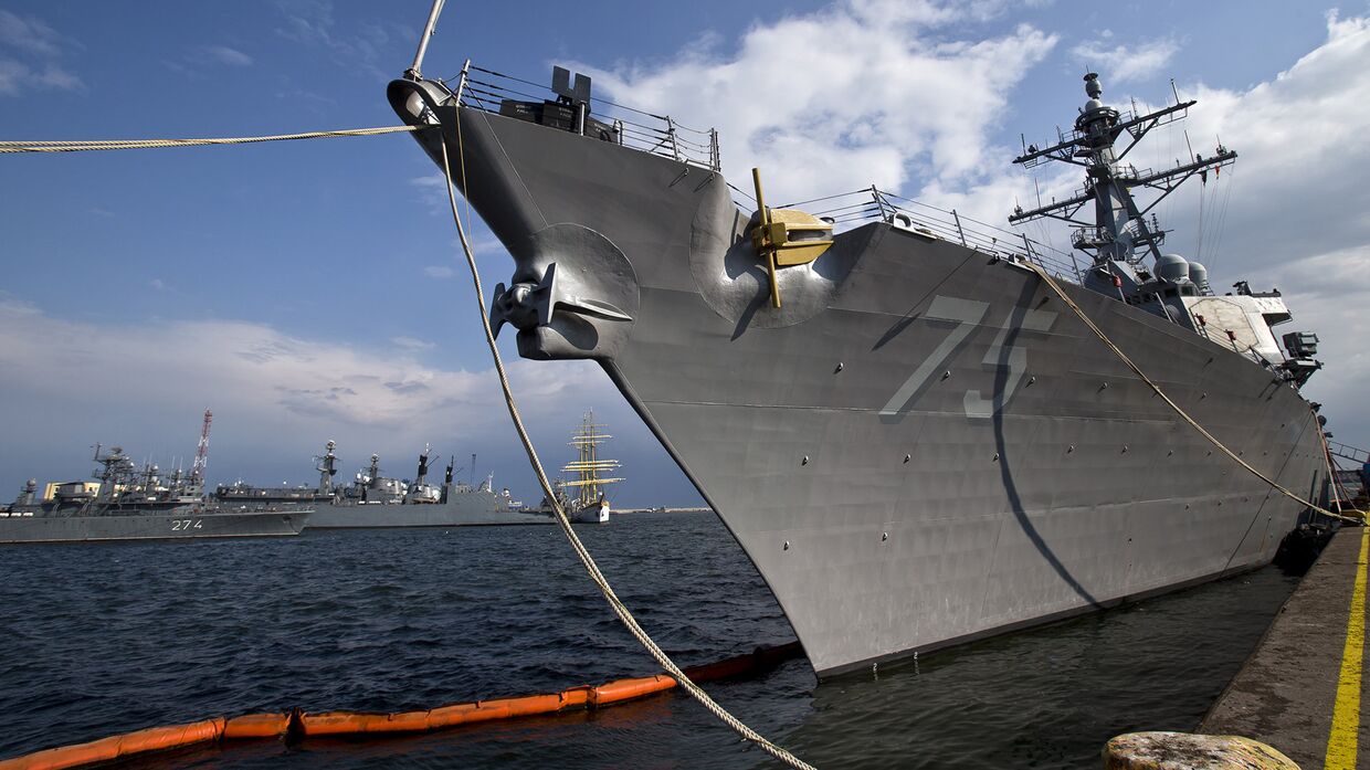 Корабль ВМС США Дональд Кук